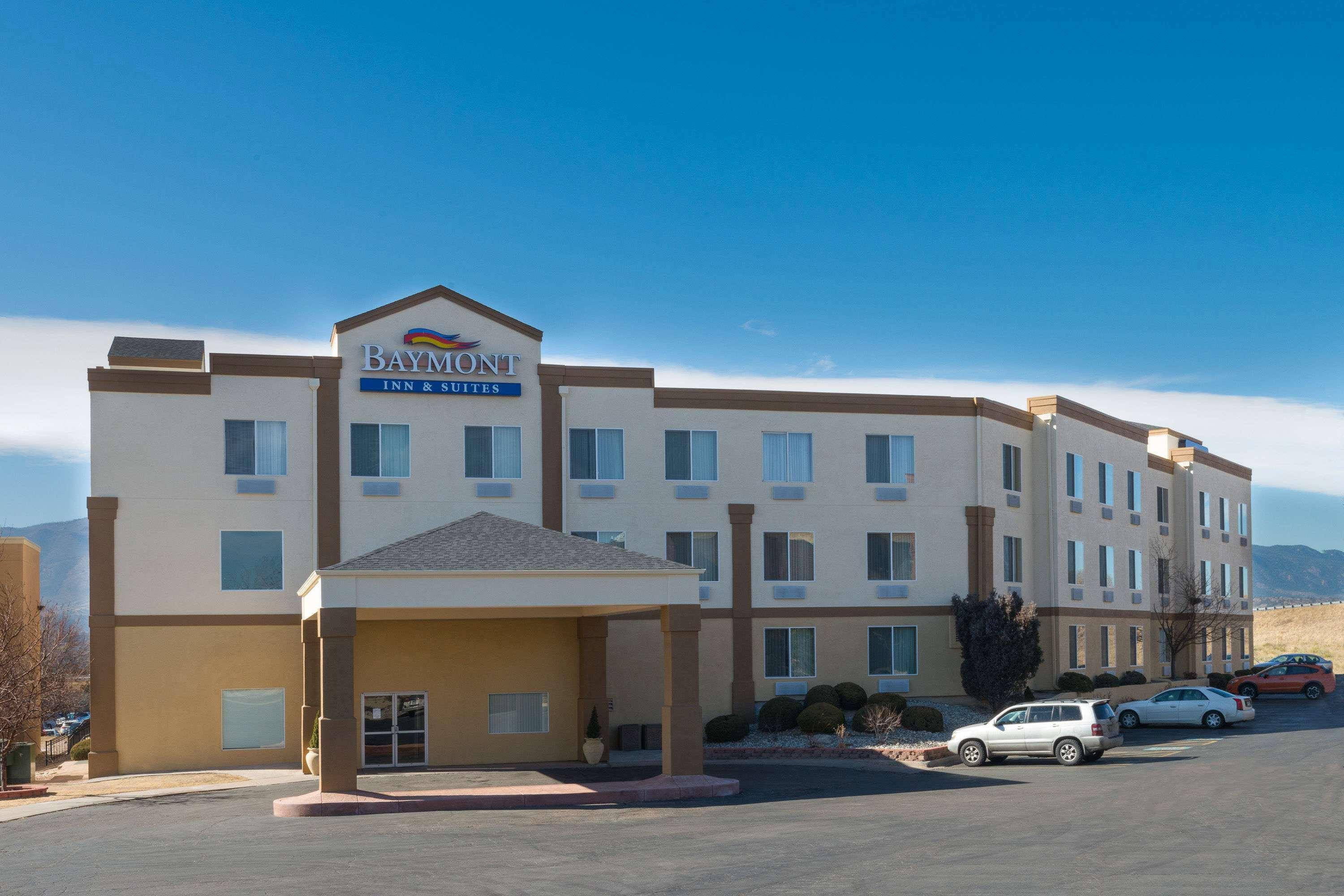 Baymont By Wyndham Colorado Springs Hotel Exterior foto